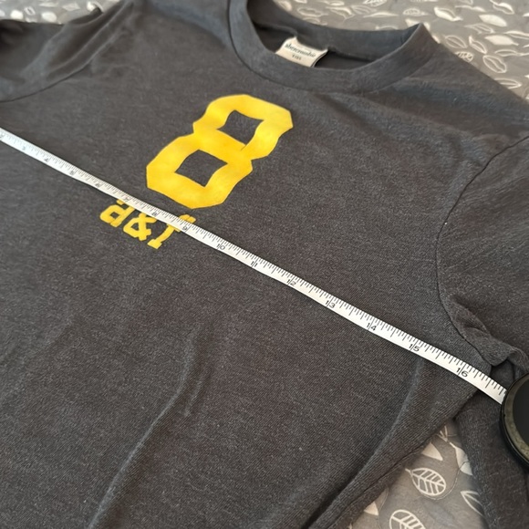 ABERCROMBIE KIDS long-sleeve graphic tee, Large - Picture 8 of 9